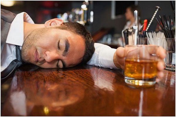 13 cách giải rượu nhanh nhất và 5 sai lầm cần tránh 